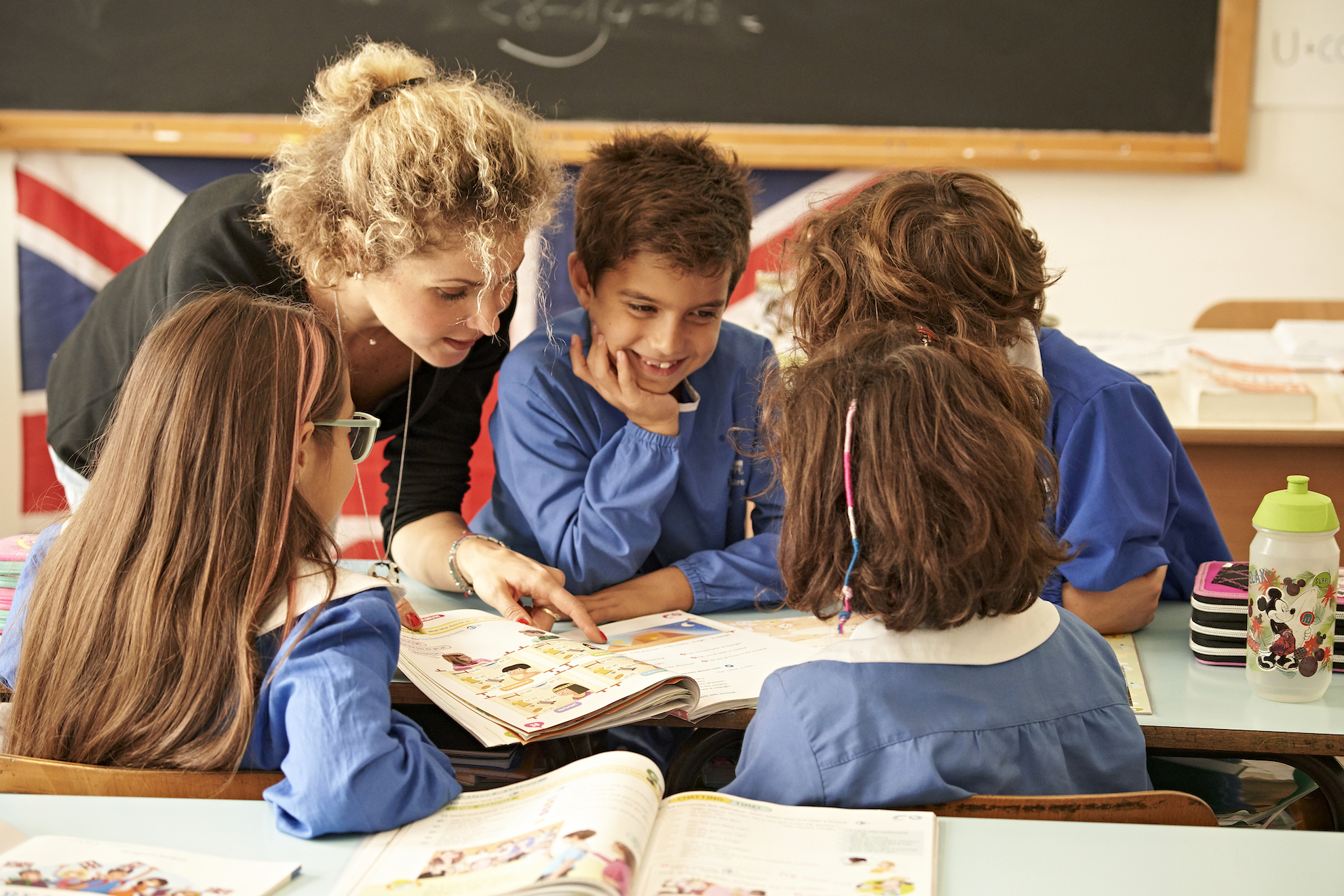 Alunni alla Scuola Primaria Istituto Regina Mundi — Reggello (FI)
